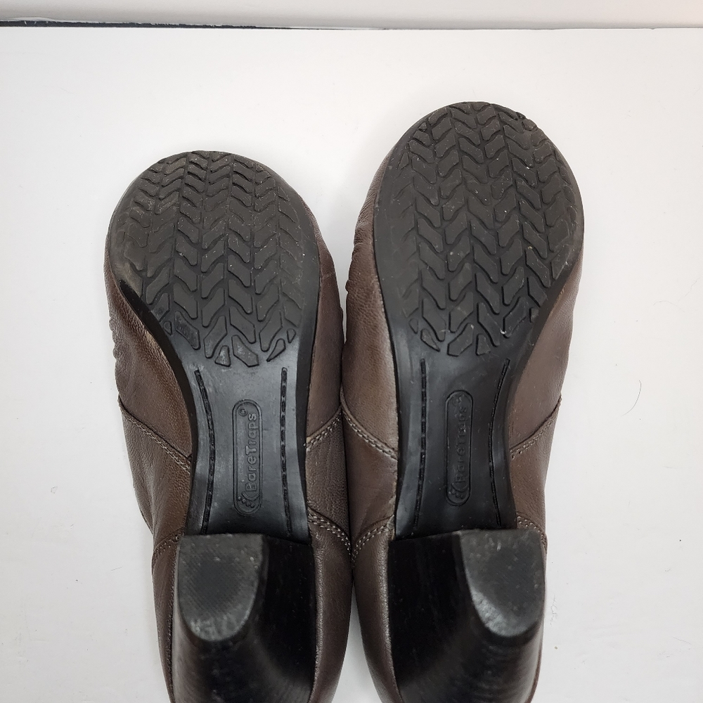 BareTraps‎ Boots Womens 10M Tyley Ankle Booties Brown Leather 2.75" Heels - Picture 9 of 11